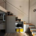 Mezzanine - Close To Beaches * Μεντόν